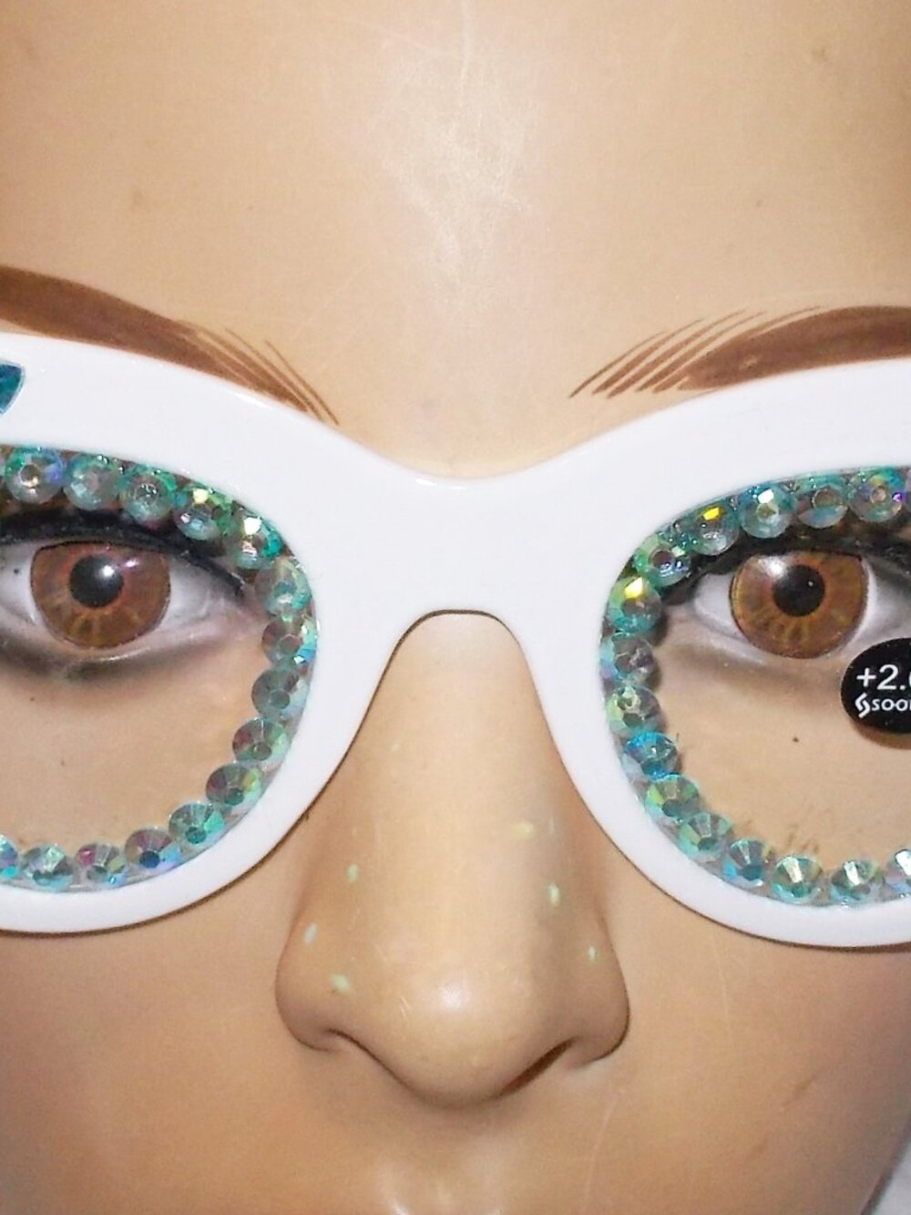 FABULOUS WHITE CATEYE READING GLASSES TEAL RHINESYONES 2.00 STRENGTH
